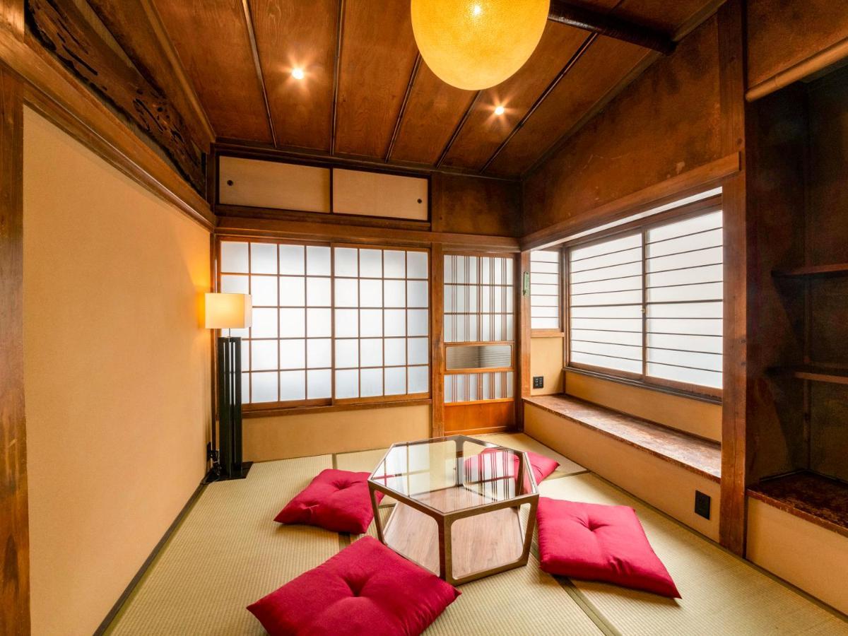 Отель Nipponia Chichibu Monzenmachi Экстерьер фото