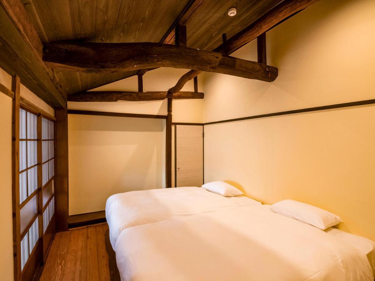 Отель Nipponia Chichibu Monzenmachi Экстерьер фото